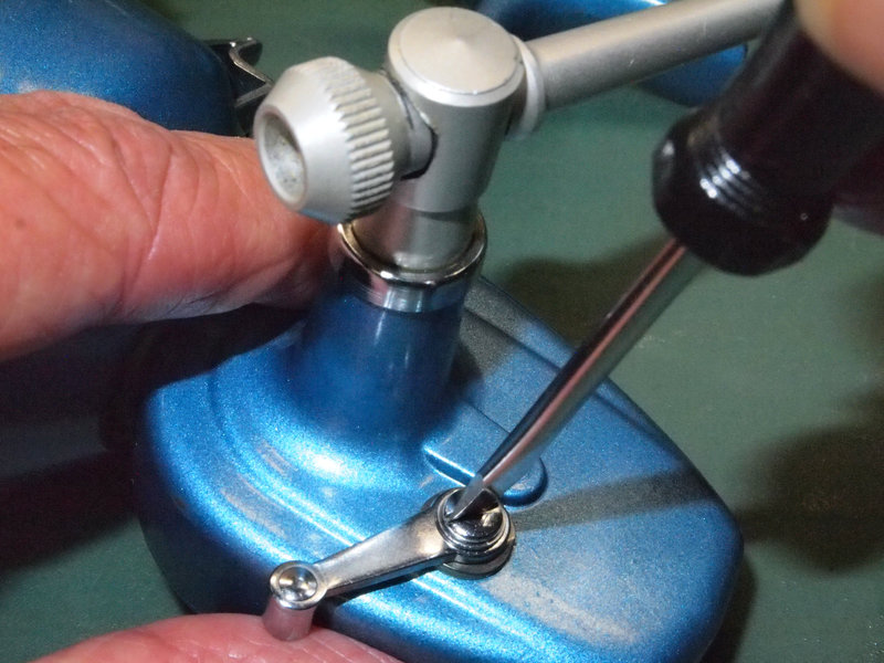 Penn 720--Tightening Eccentric Screw